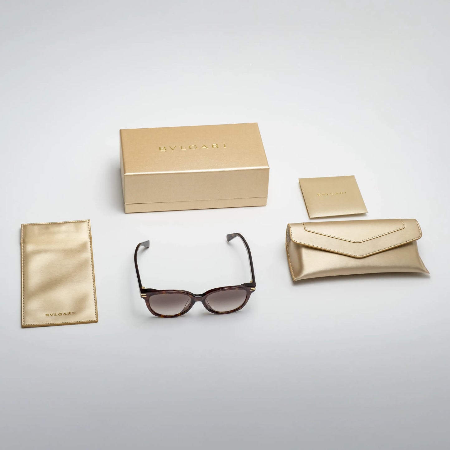 Occhiale da sole Bulgari BV40027I 52F Havana