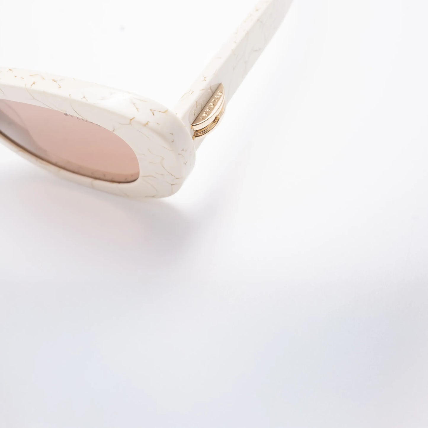 Occhiale da sole Bulgari BV40039I 24E Marble white