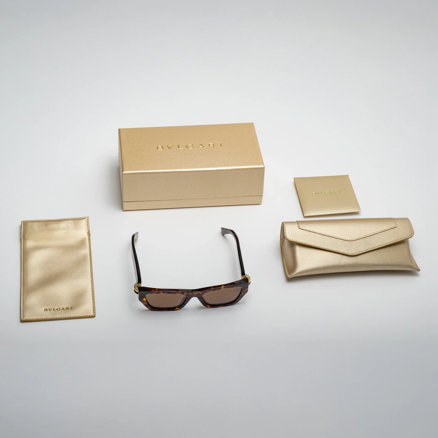 Occhiale da sole Bulgari BV40047I 52E Havana