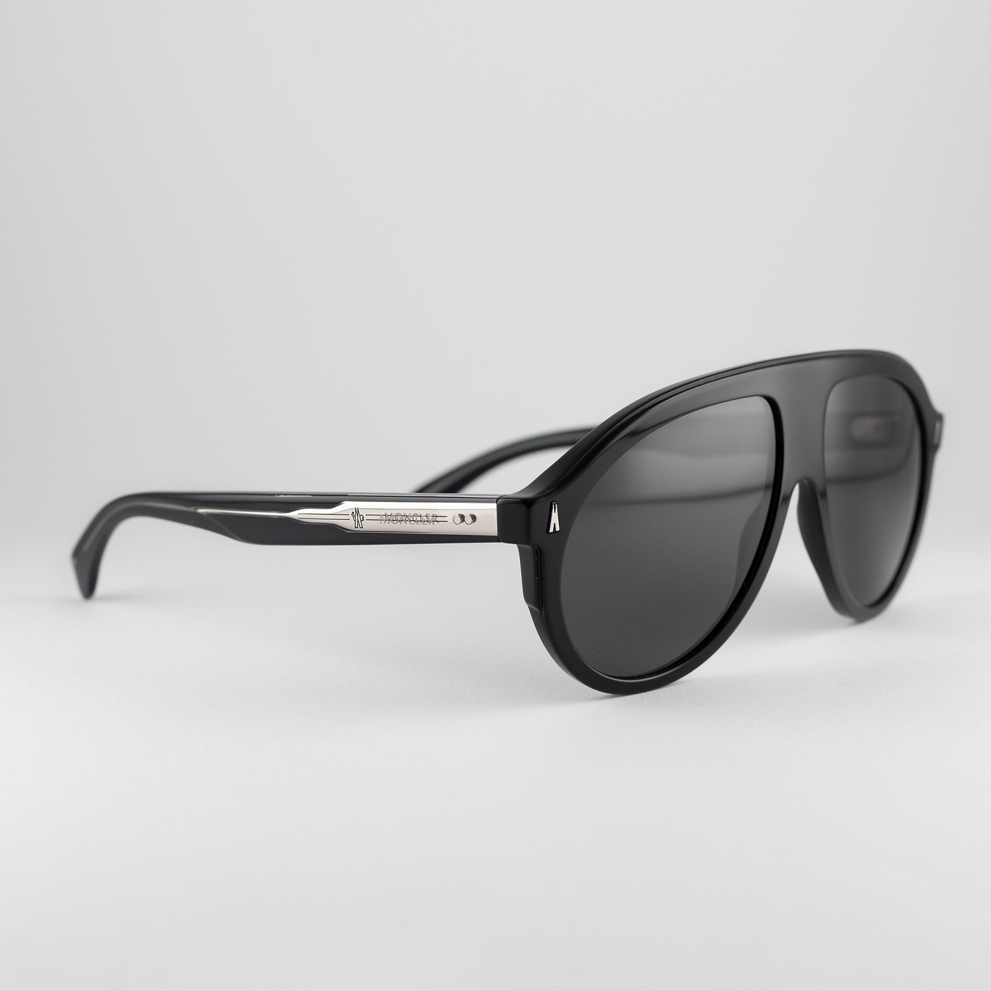 Occhiale da sole Moncler ME6001 Fhaite 3001/87 Black - Clyra Eyewear