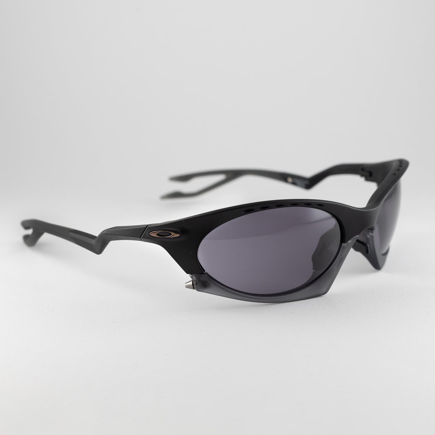 Occhiale da sole Oakley Plantaris OO9437 0163 Black - Clyra Eyewear