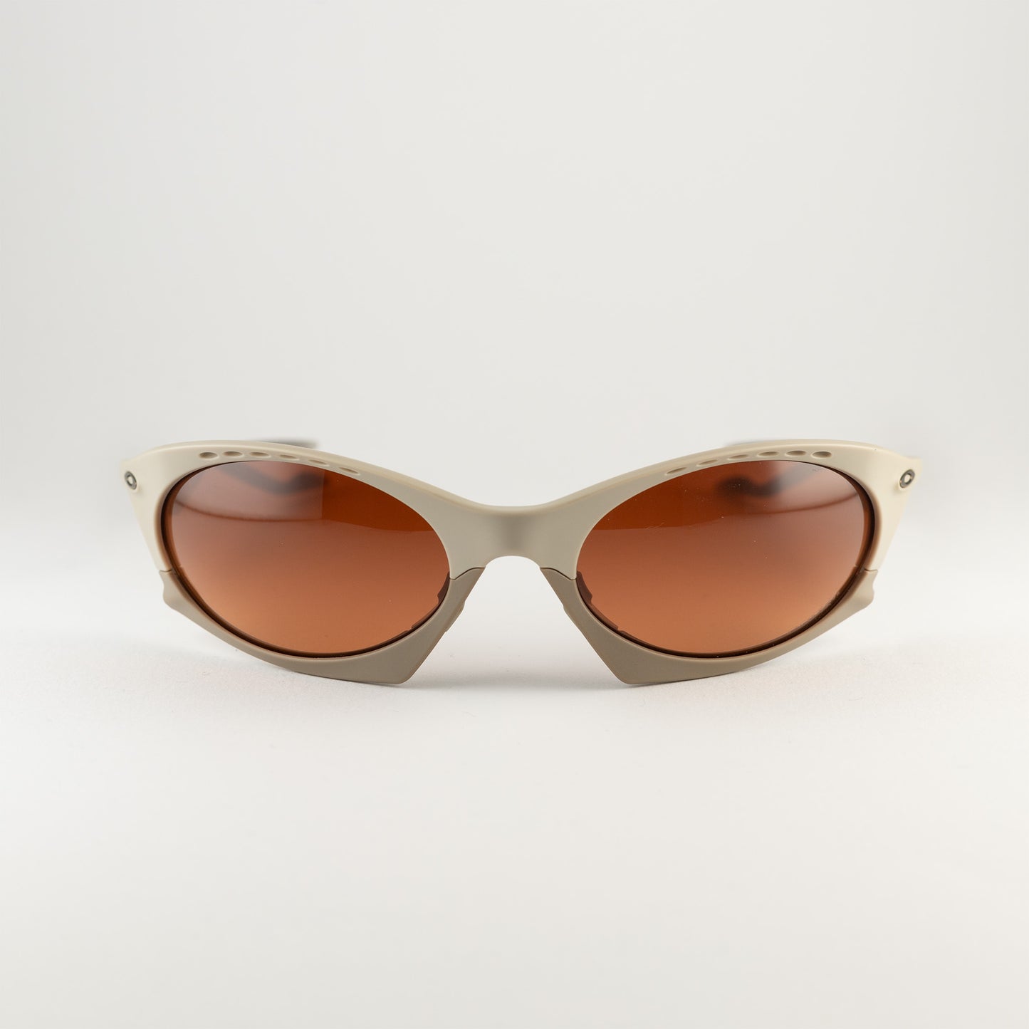 Occhiale da sole Oakley Plantaris OO9437 0263 Beige - Clyra Eyewear