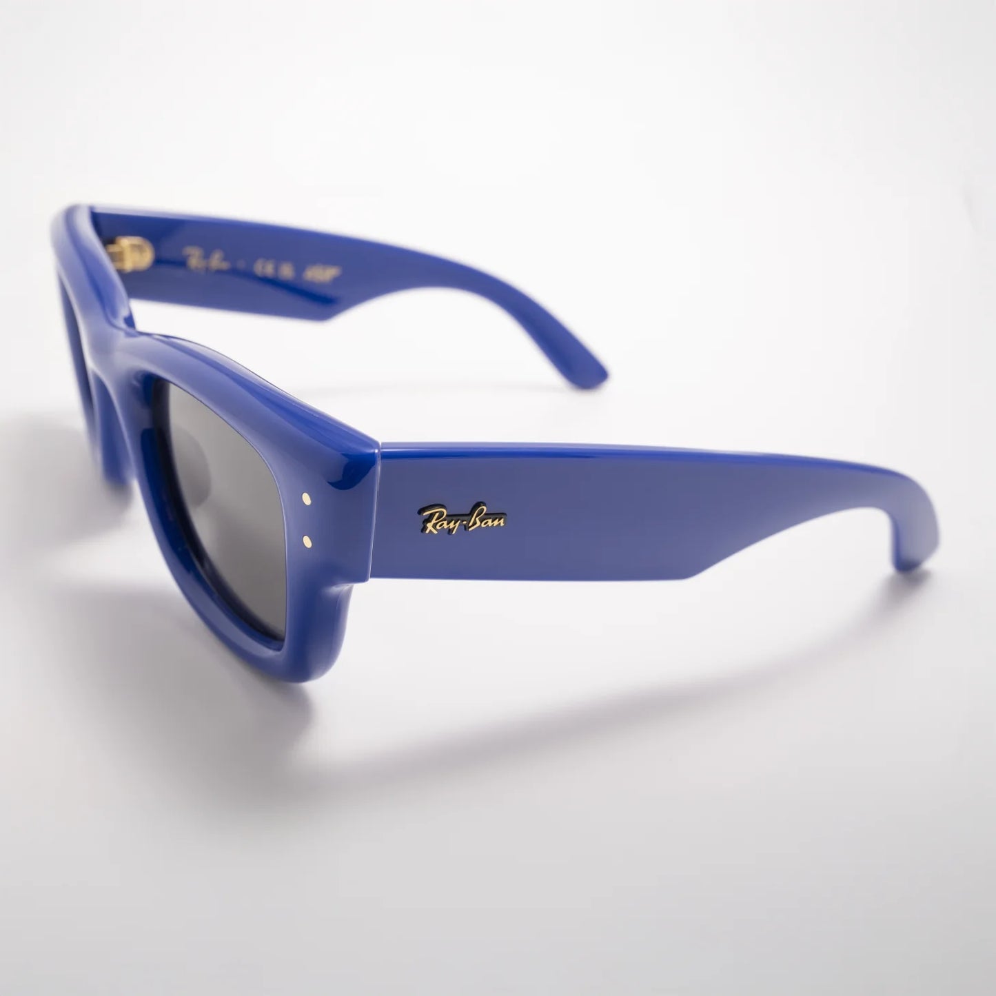 Occhiale da sole Ray Ban Wayfarer Puffer RB4940 6833/87 Blue