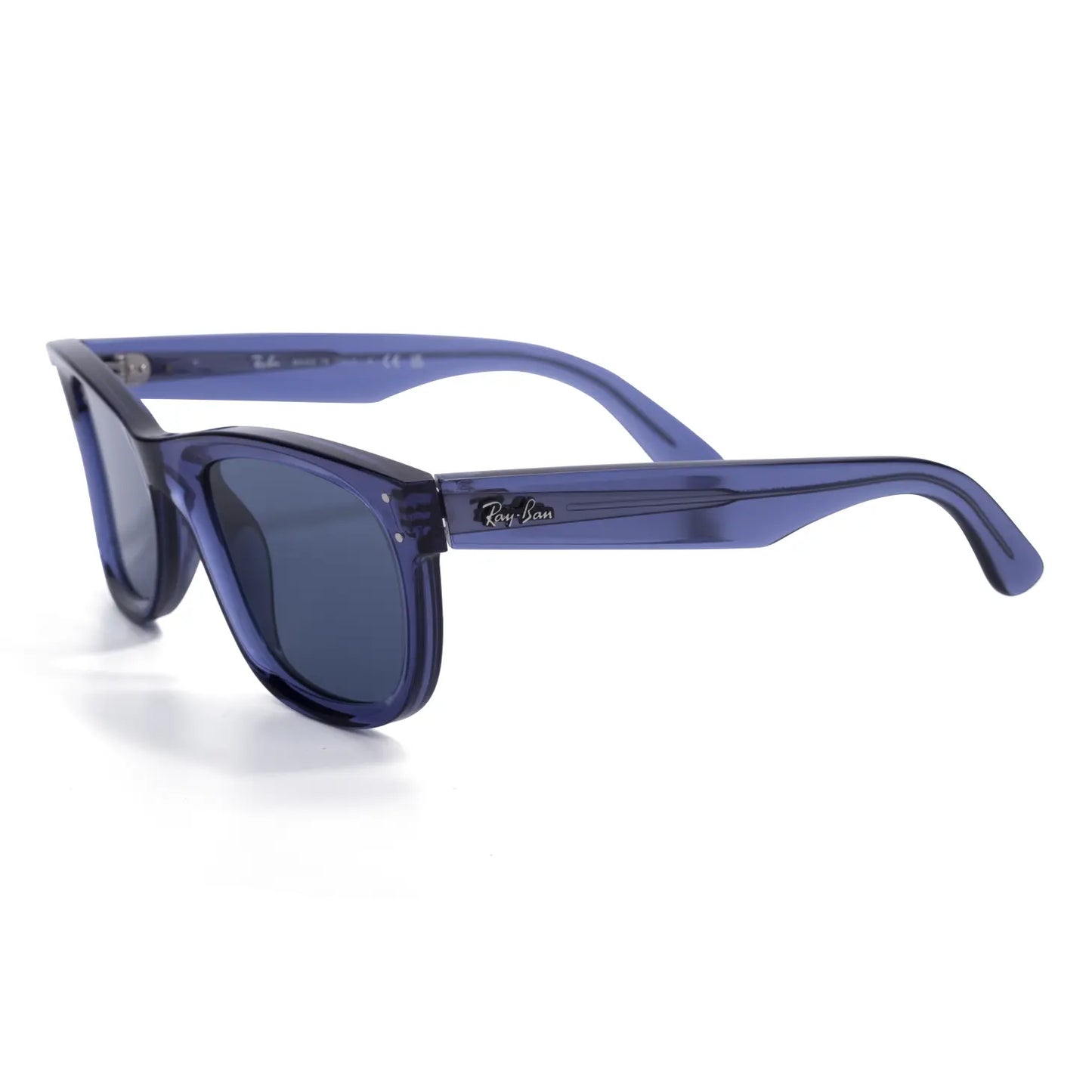 Occhiale da sole Ray-Ban Wayfarer Reverse RBR0502S 6708/3A - Blu navy trasparente