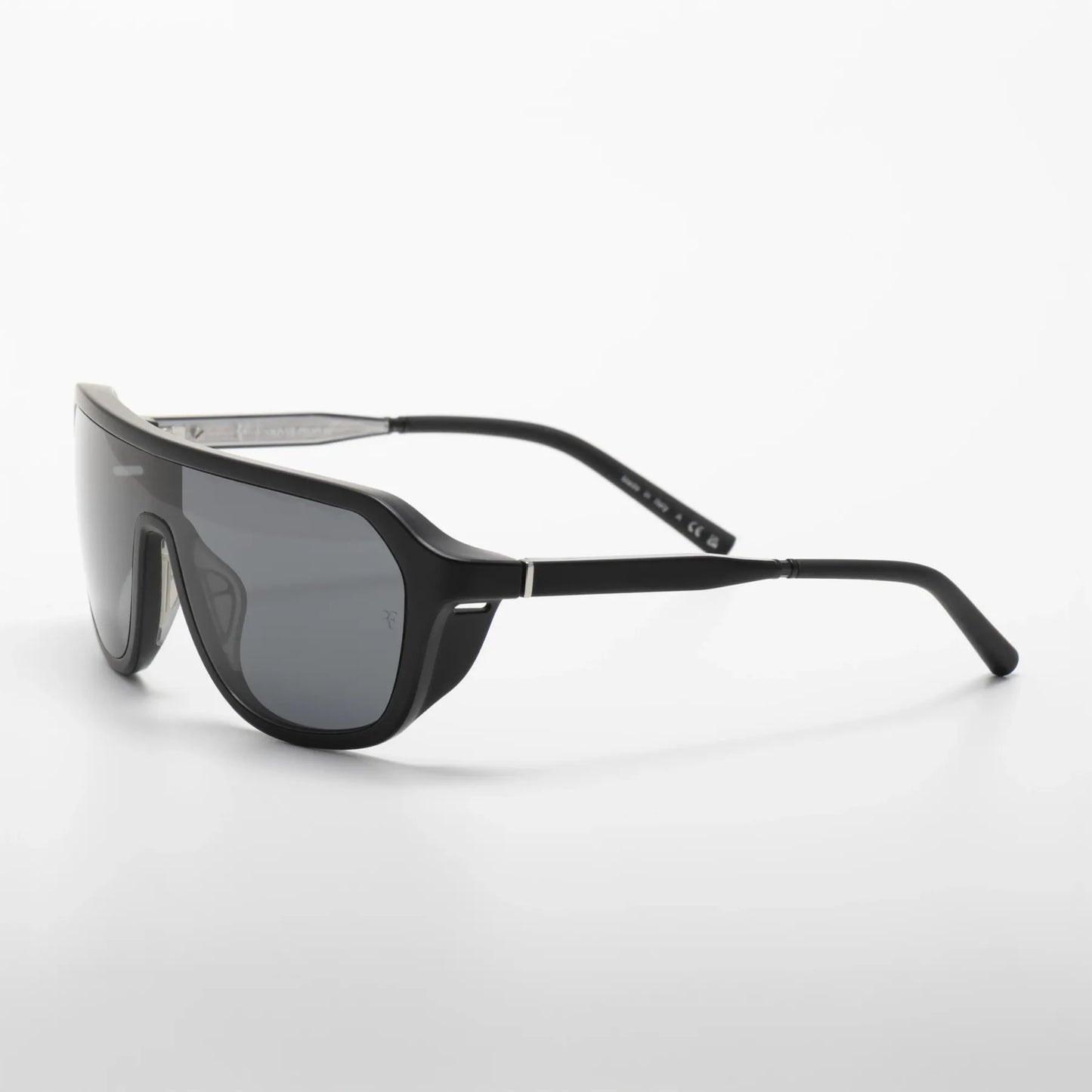 Oliver Peoples OV5591SU R-12 700187 Black Sunglasses