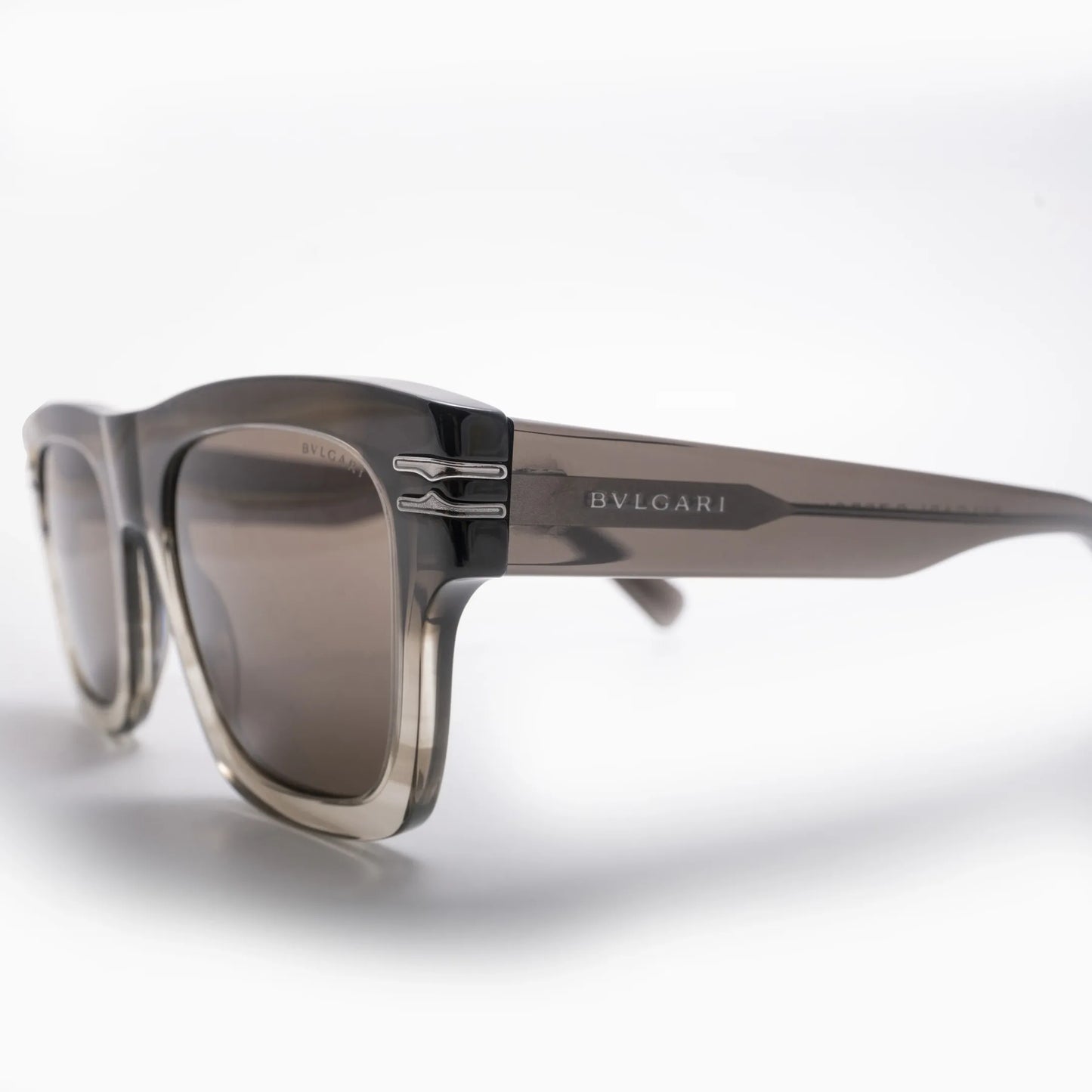 Occhiale da sole Bulgari BV40015I 65E Grey