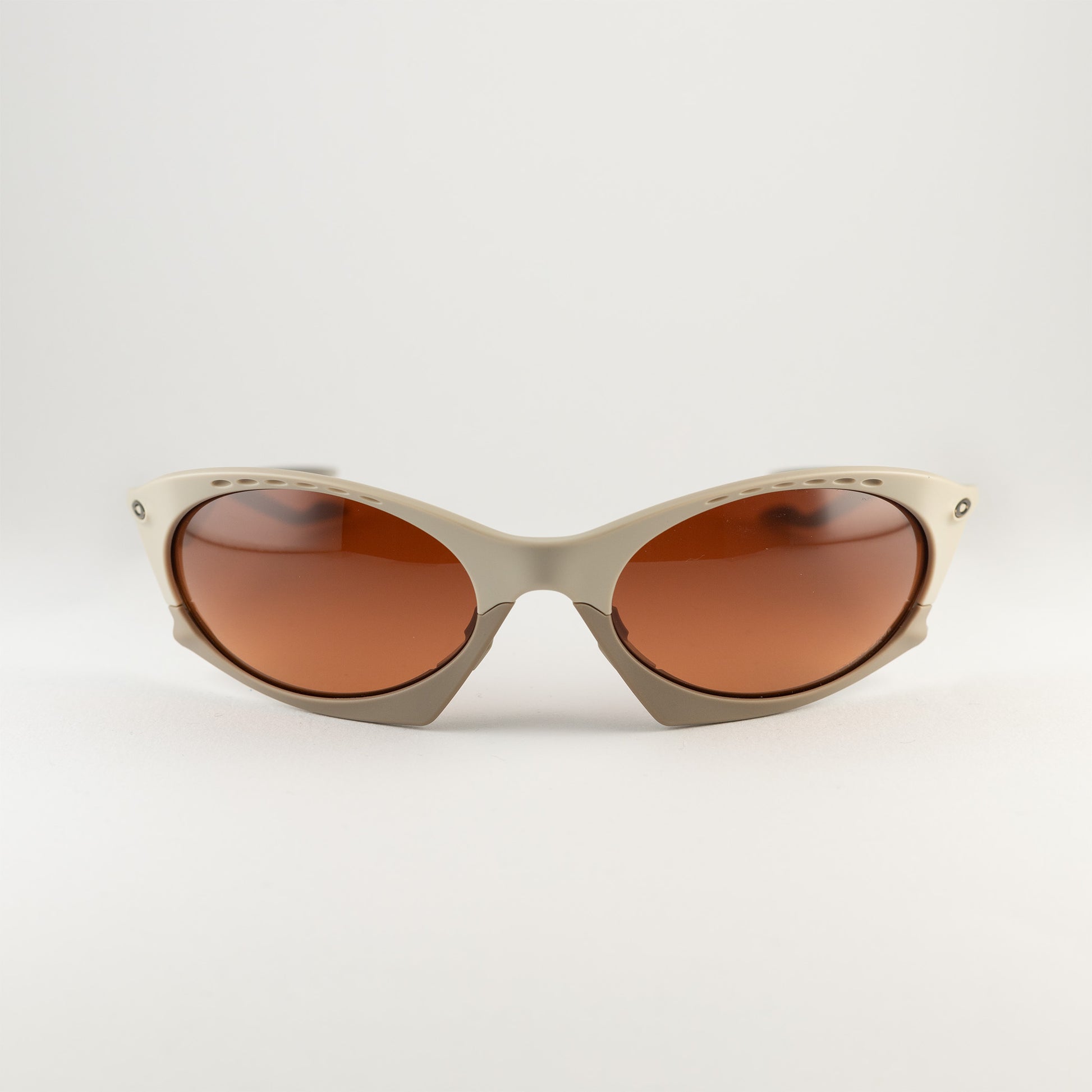 Occhiale da sole Oakley Plantaris OO9437 0263 Beige - Clyra Eyewear