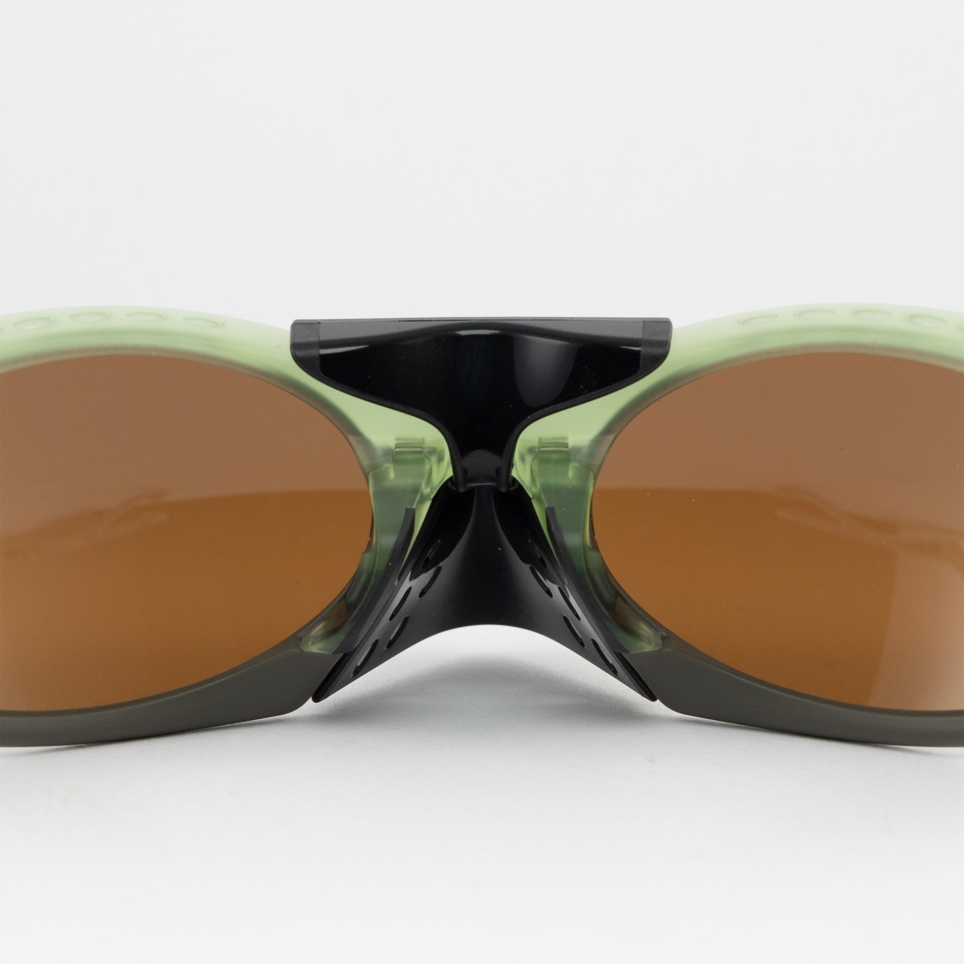 Occhiale da sole Oakley Plantaris OO9437 0363 Olive - Clyra Eyewear