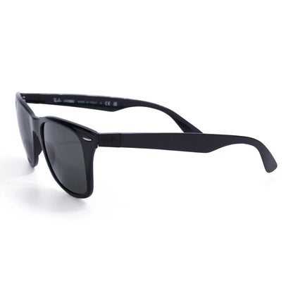 Occhiale da sole Ray-Ban Wayfarer liteforce RB4195 601S9A Black Polarized