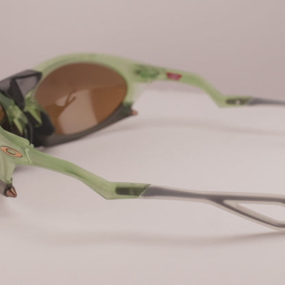 Oakley Plantaris Sunglasses OO9437 0363 Olive