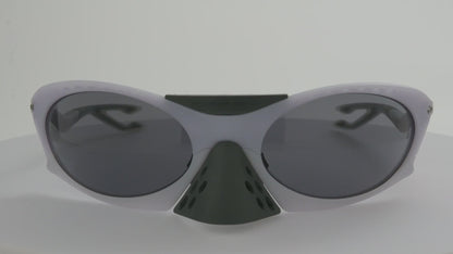 Oakley Plantaris sunglasses OO9437 0163 Black